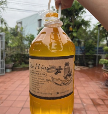 Dầu Phộng Quê Tại Đà Nẵng - Nguyên Chất 100% Ép Thủ Công